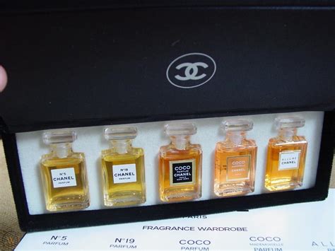 chanel mini perfume collection.